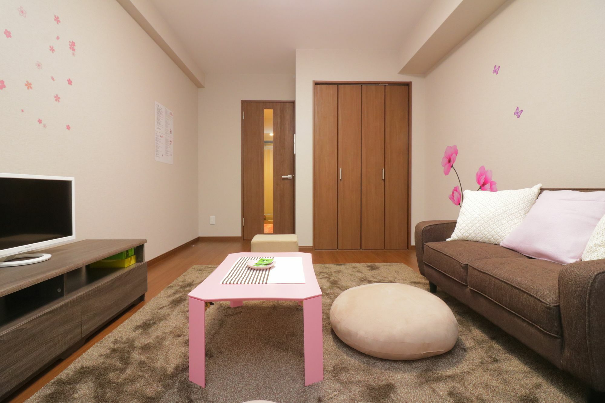 Hg Cozy Hotel No 32 通天閣前 Осака Экстерьер фото